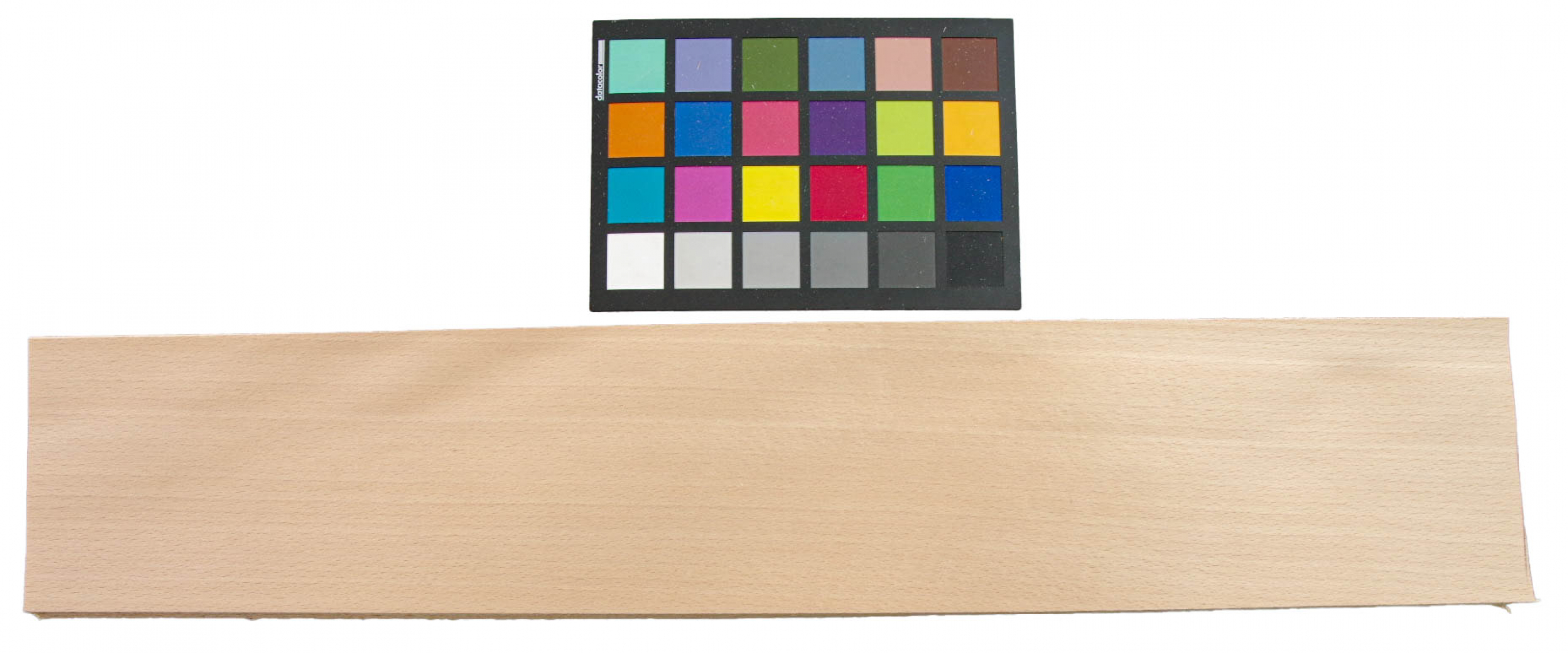 Buche Furnier (0,6mm) - 1,93m² (24 Stück. x 67cm x 12cm)