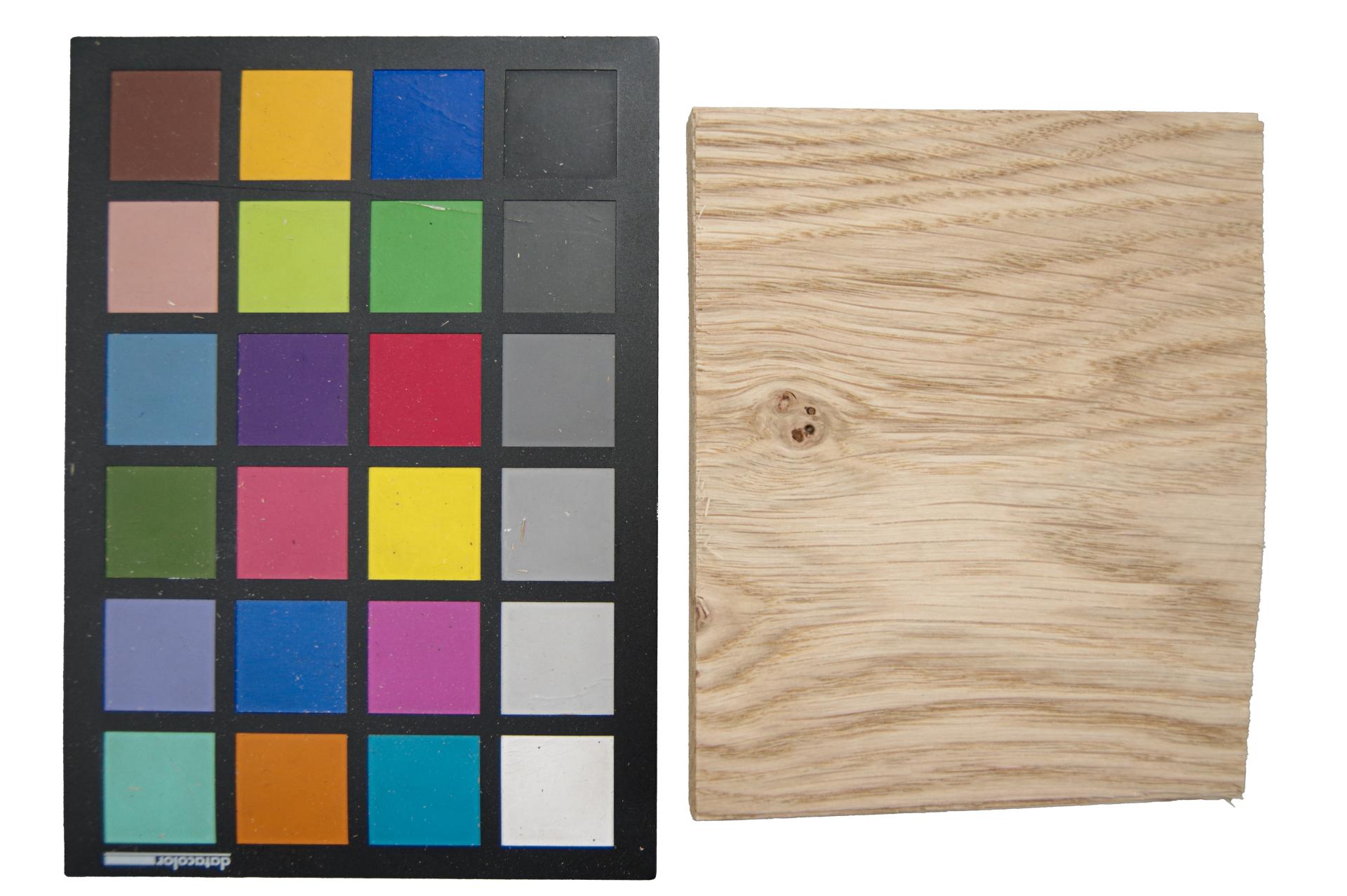 Eiche (Asteiche Wildeiche) -Furnier (0,9mm) - 0,29m² (16Stk. x 12cm x 15cm)
