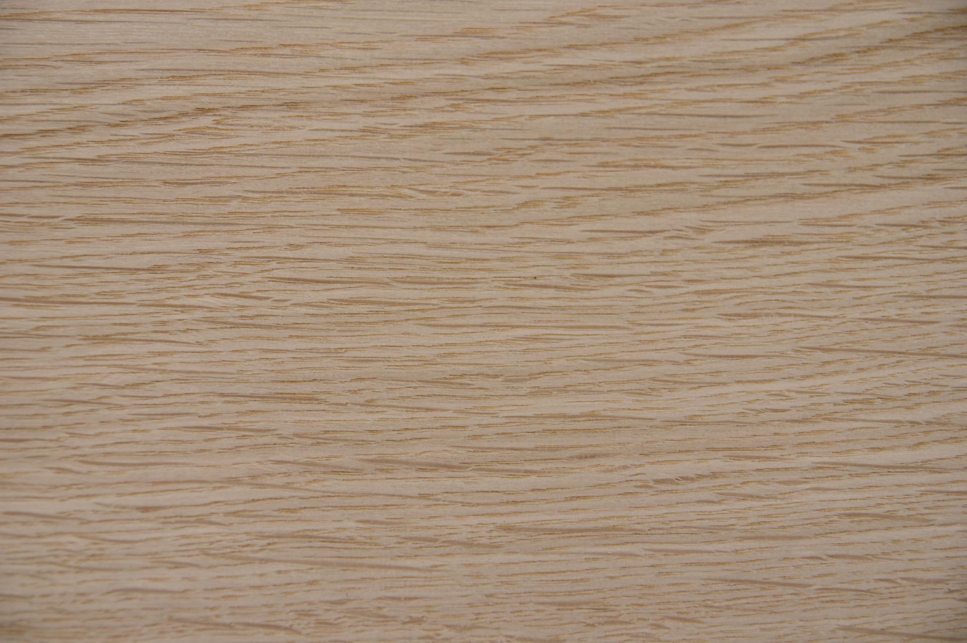 Eiche, europäische -Furnier (0,6mm) - 16,86m² (40Stk. x 301cm x 14cm)