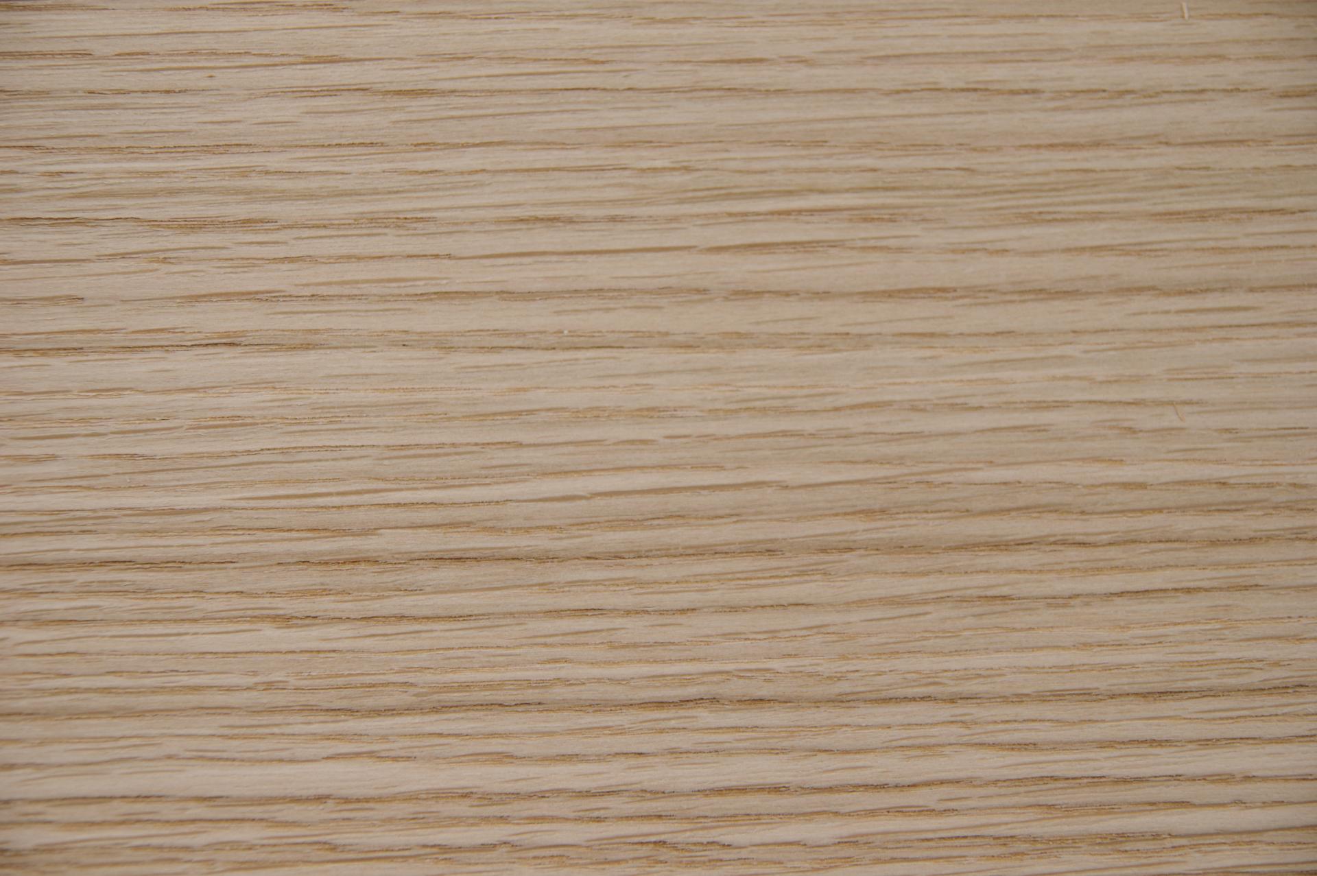 Eiche, europäische -Furnier (0,9mm) - 5,95m² (16Stk. x 286cm x 13cm)