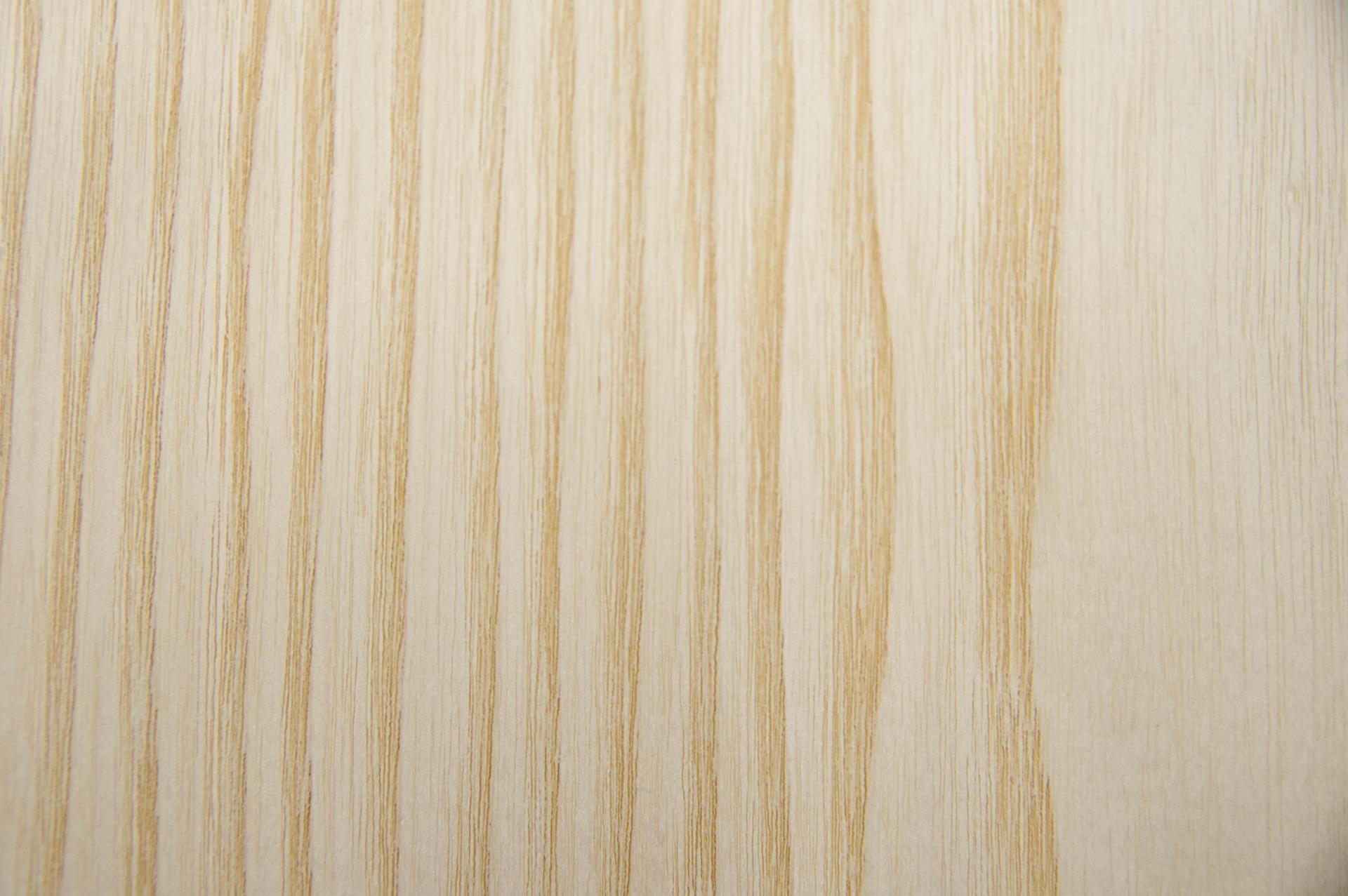Esche, europäische -Furnier (0,6mm) - 0,5m² (18Stk. x 10cm x 28cm)
