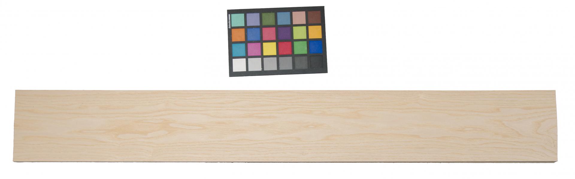 White Ash, - veneer (1,4mm) - 1,7m² (12pcs. x 105cm x 13,5cm)