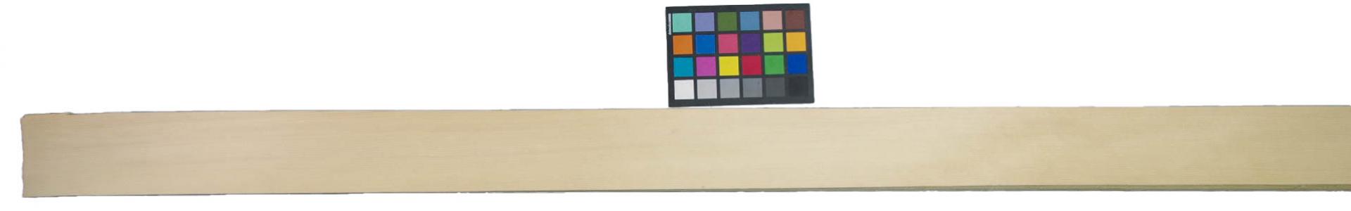Fichte Furnier mit Farbreferenz-Karte
