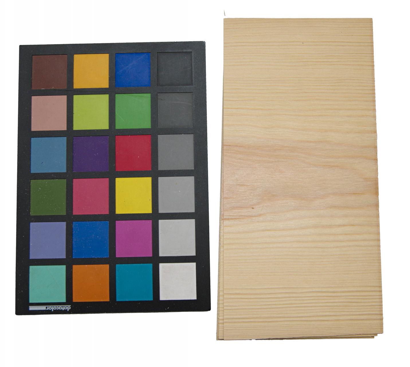 Pine, - veneer (0,9mm) - 0,13m² (5pcs. x 11cm x 23cm)