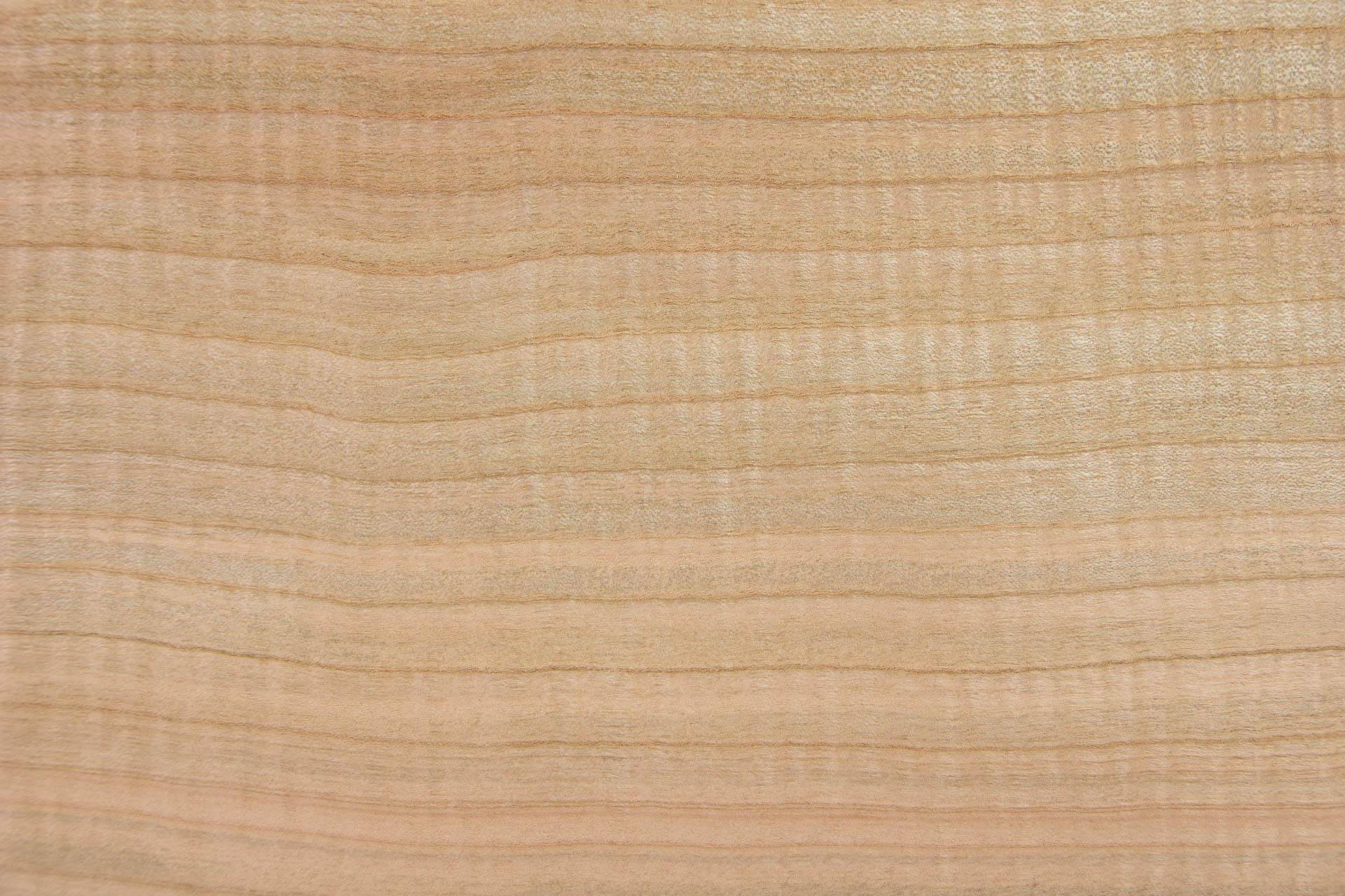 Kirschbaum, europäischer Furnier