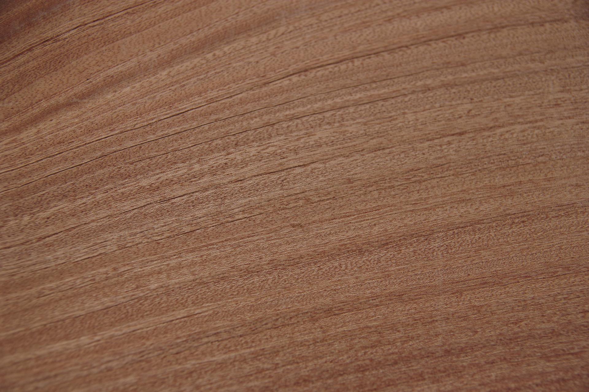 Mahagoni Sapeli -Furnier (2,4mm) - 0,5m² (8Stk. x 30cm x 21cm)