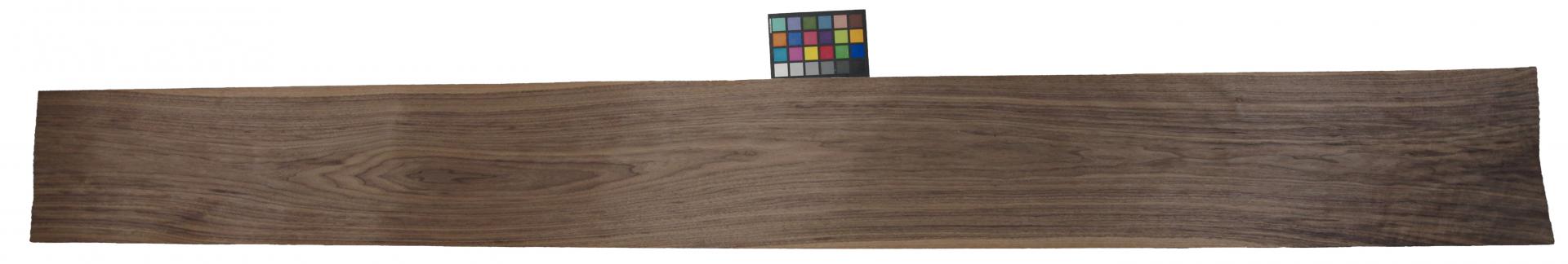 Nussbaum, amerikanischer -Furnier (0,6mm) - 26,39m² (28Stk. x 304cm x 31cm)