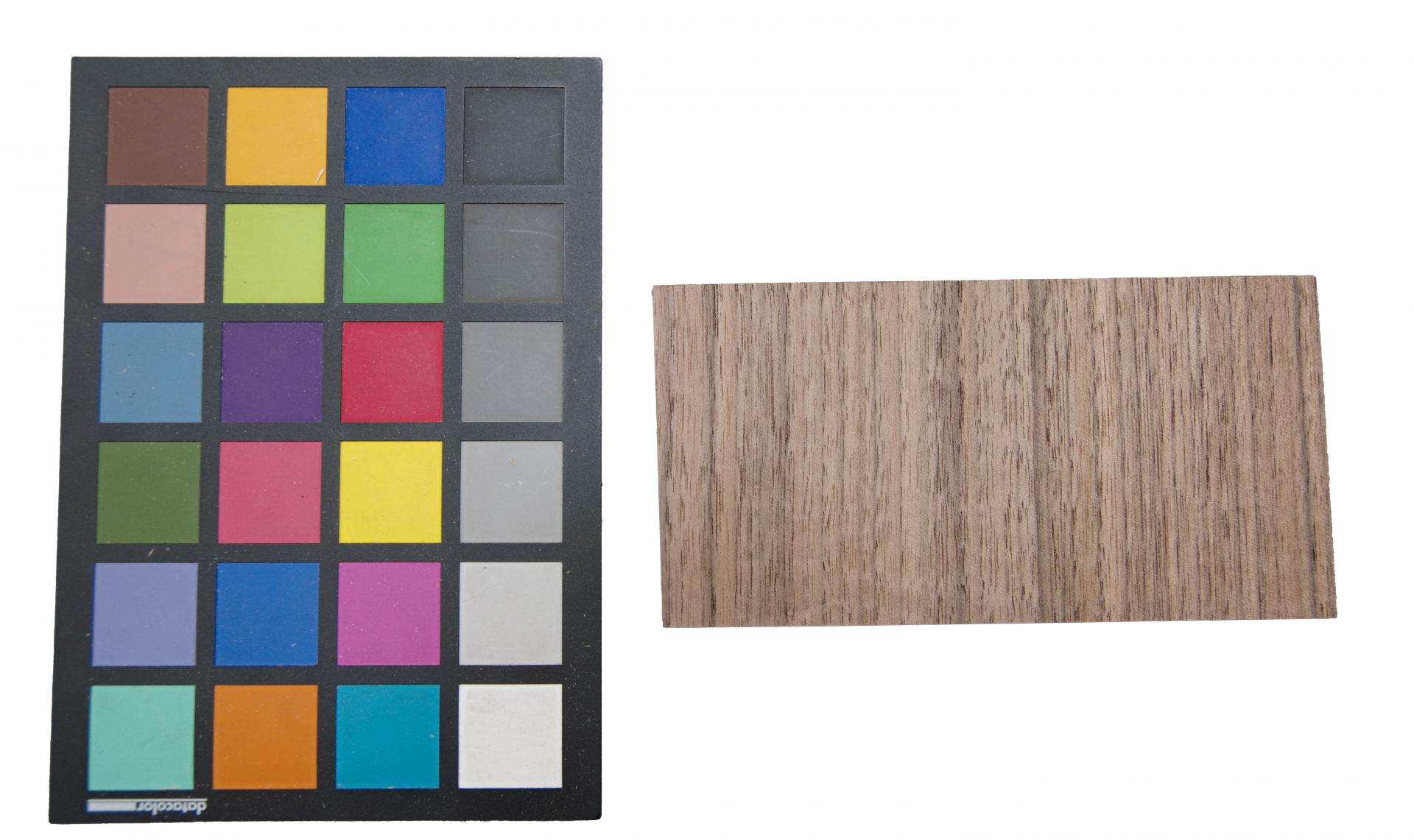 Nussbaum, amerikanischer -Furnier (1,4mm) - 0,12m² (8Stk. x 8,5cm x 17cm)