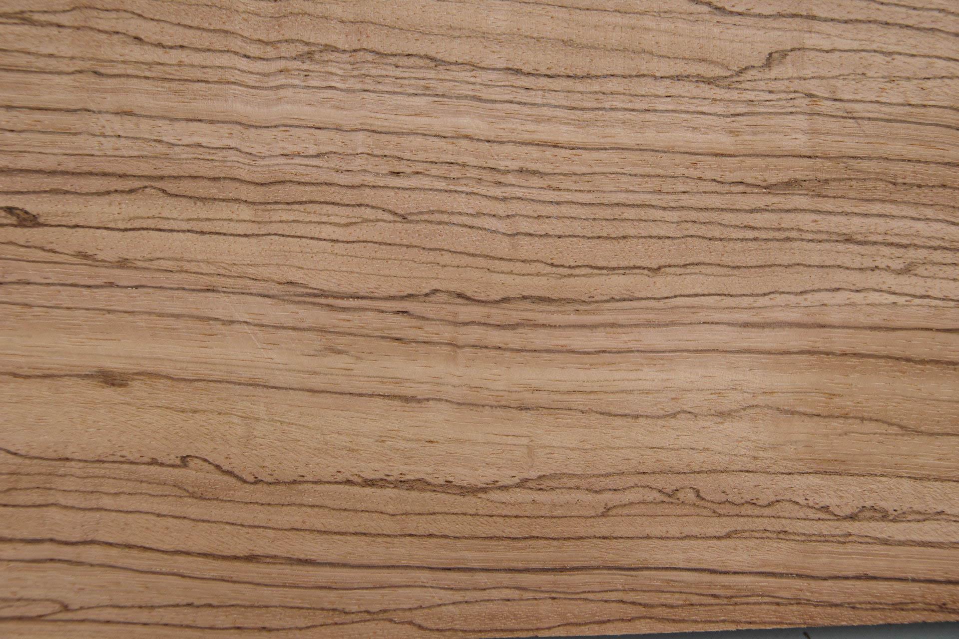 Zebrawood, - veneer (0,6mm) - 1,16m² (18pcs. x 43cm x 15cm)