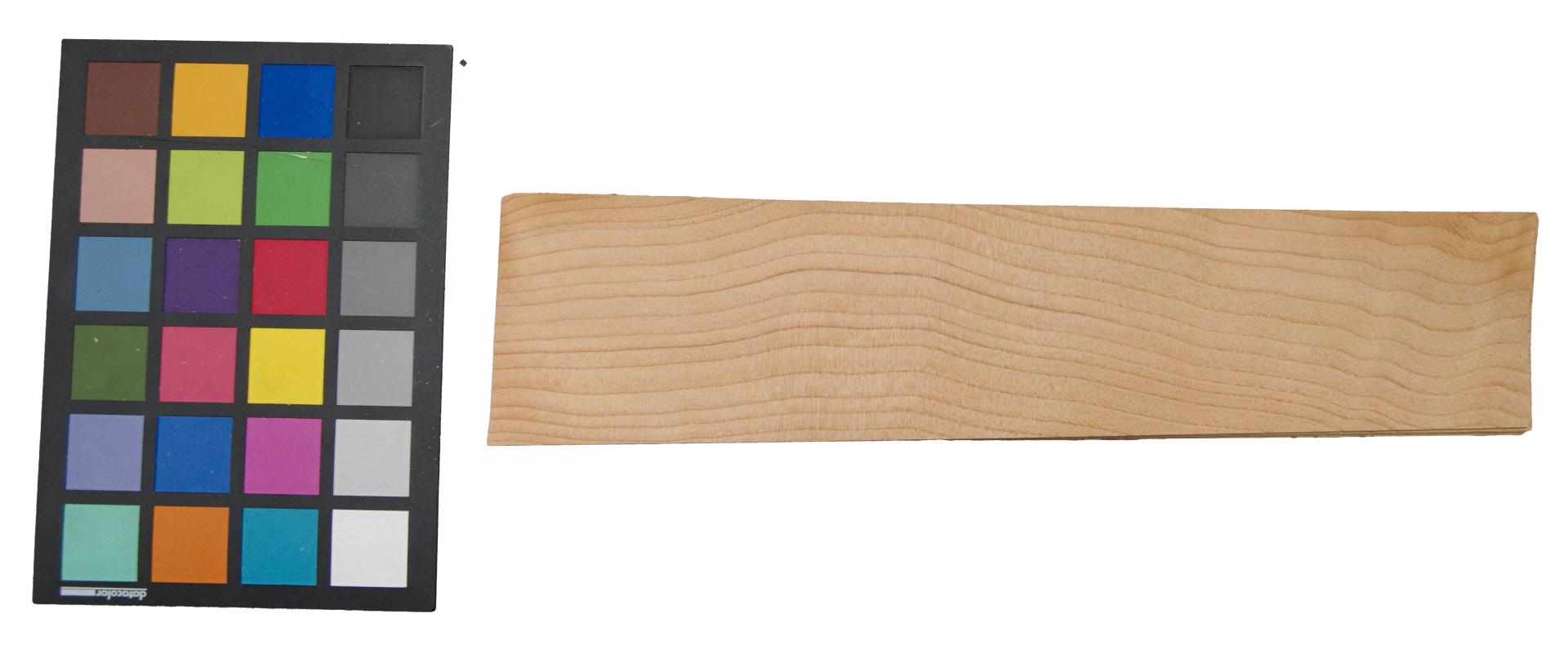 Cedar, - veneer (0,6mm) - 0,22m² (8pcs. x 36cm x 7,5cm)