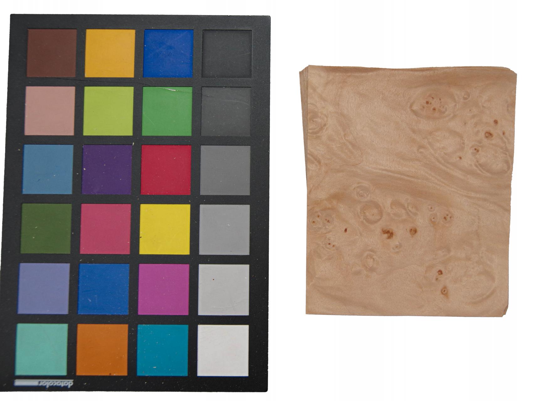 Ahorn Maser (gedämpft) -Furnier (0,6mm) - 0,29m² (24Stk. x 10cm x 12cm)