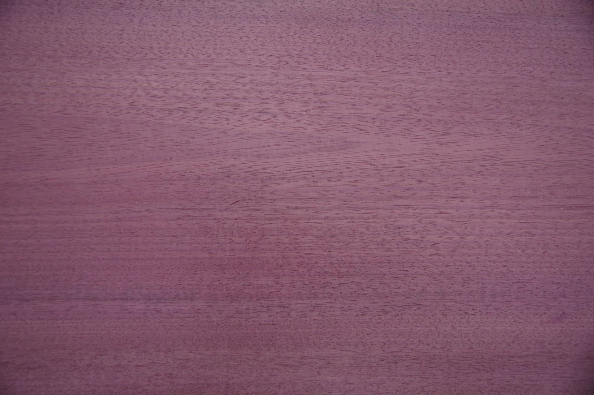 Amaranth (Purpleheart, Violetwood), - veneer (0,6mm) - 5,63m² (23pcs. x 71cm x 34,5cm)