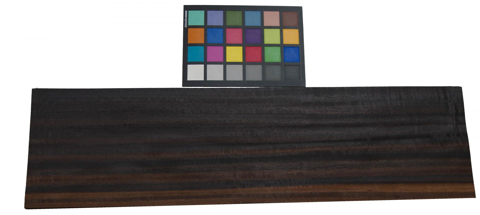 Eucalyptus (smoked), - veneer (0,6mm) - 2,89m² (24pcs. x 67cm x 18cm)