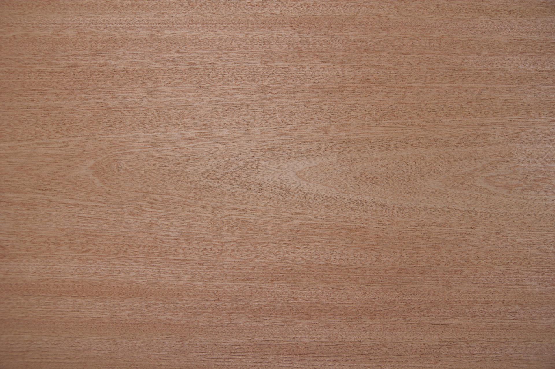 Mahagoni Sapeli -Furnier (2,4mm) - 3,75m² (8Stk. x 109cm x 43cm)