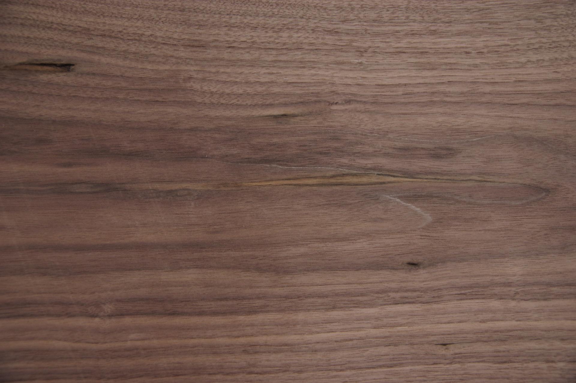 Nussbaum, amerikanischer -Furnier (2,4mm) - 2,81m² (8Stk. x 99cm x 35,5cm)