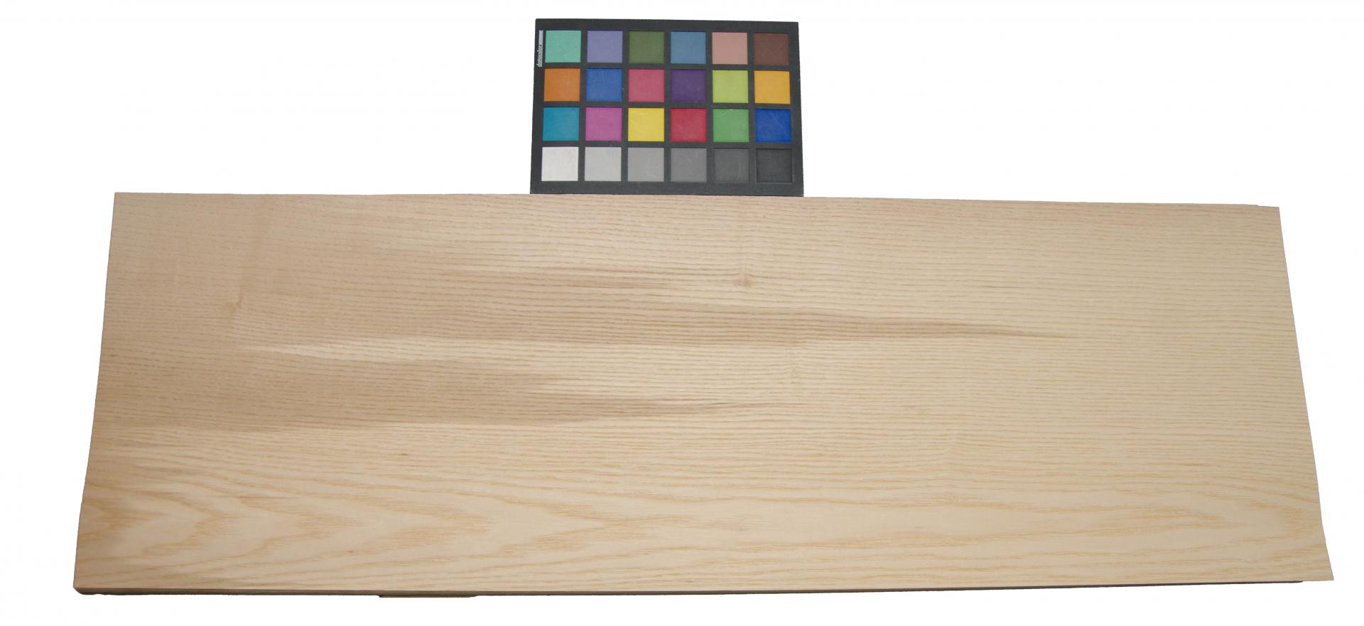 Olive Ash, - veneer (0,6mm) - 5,61m² (26pcs. x 83cm x 26cm)
