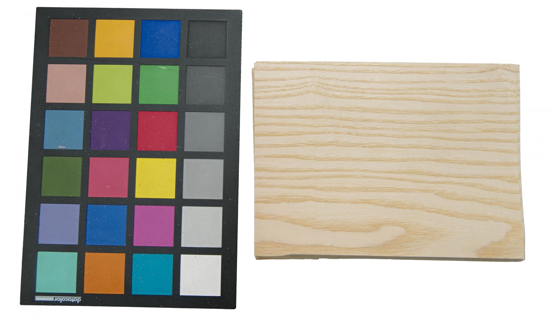 Esche, europäische -Furnier (0,6mm) - 0,4m² (21Stk. x 16cm x 12cm)