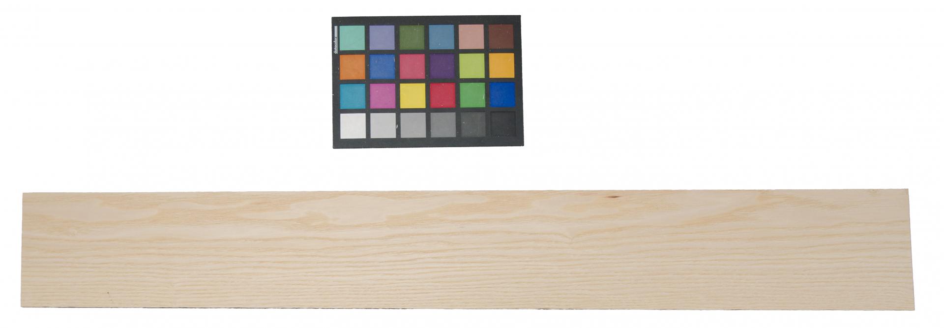 White Ash, - veneer (1,4mm) - 1,17m² (12pcs. x 89cm x 11cm)