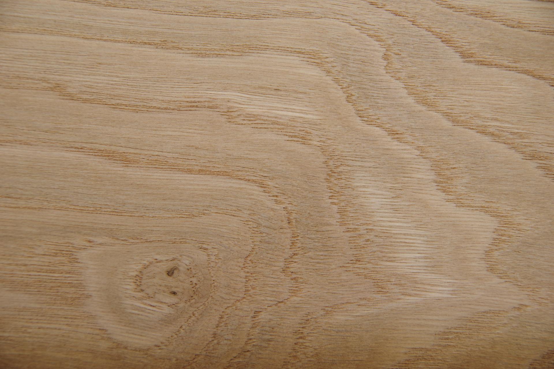Chestnut, - veneer (0,6mm) - 1,37m² (14pcs. x 98cm x 10cm)