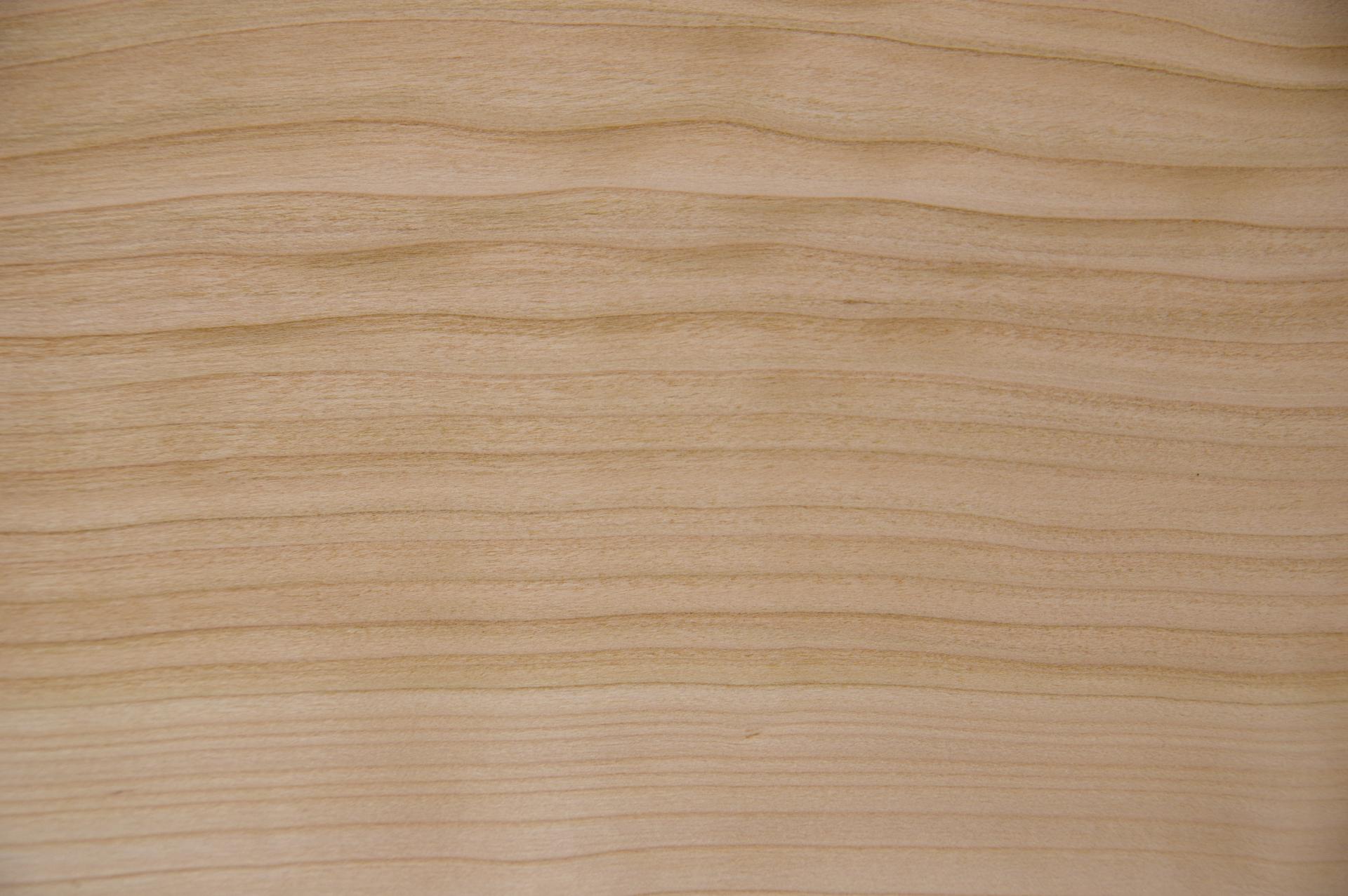 Kirschbaum, europäischer -Furnier (2,5mm) - 0,4m² (6Stk. x 37cm x 18cm)