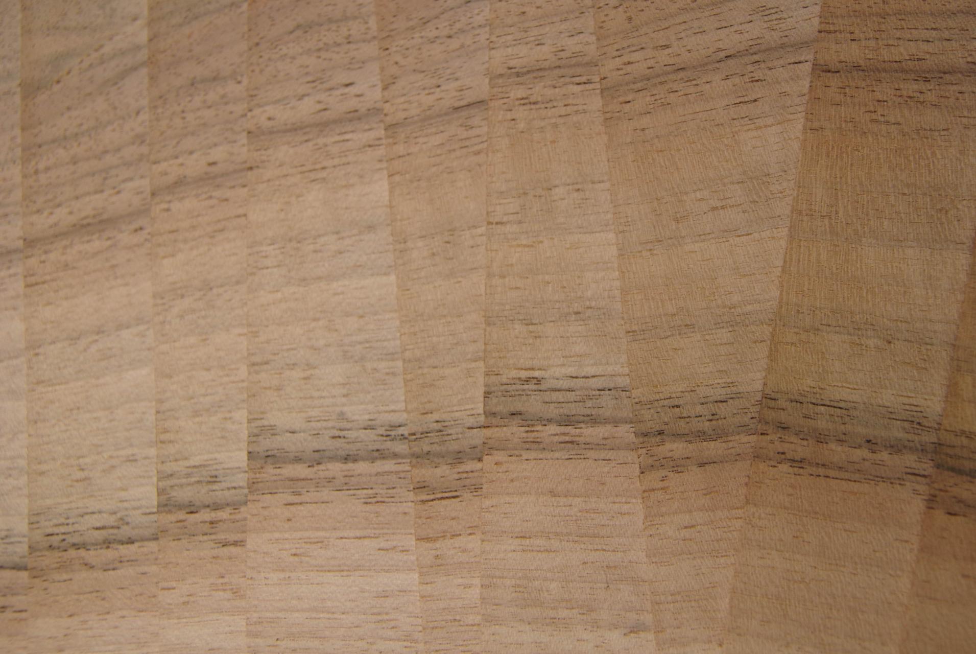 European Walnut, - veneer (1,4mm) - 0,07m² (10pcs. x 5,5cm x 13cm)