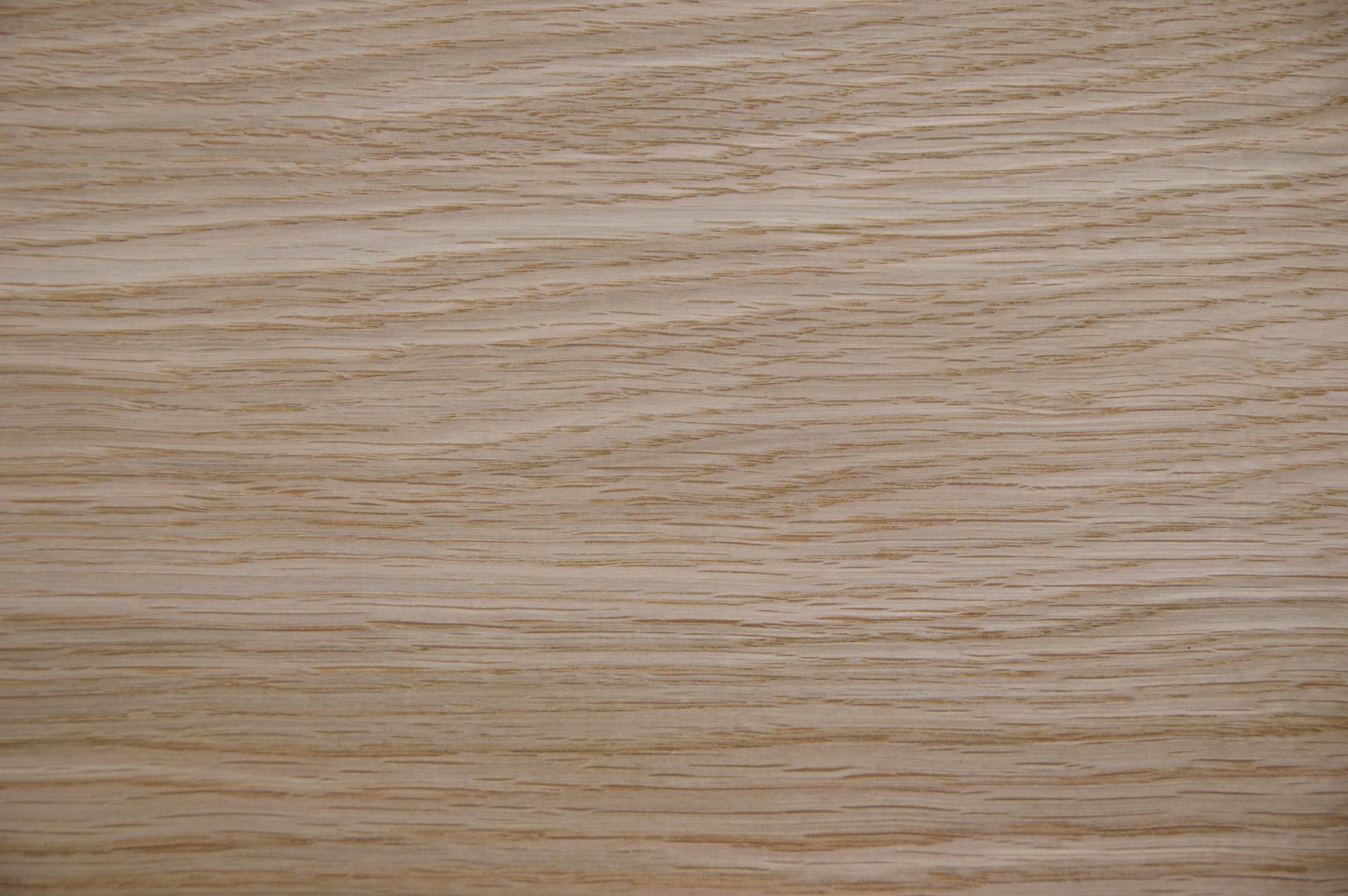 Eiche, europäische -Furnier (0,6mm) - 19,14m² (32Stk. x 299cm x 20cm)