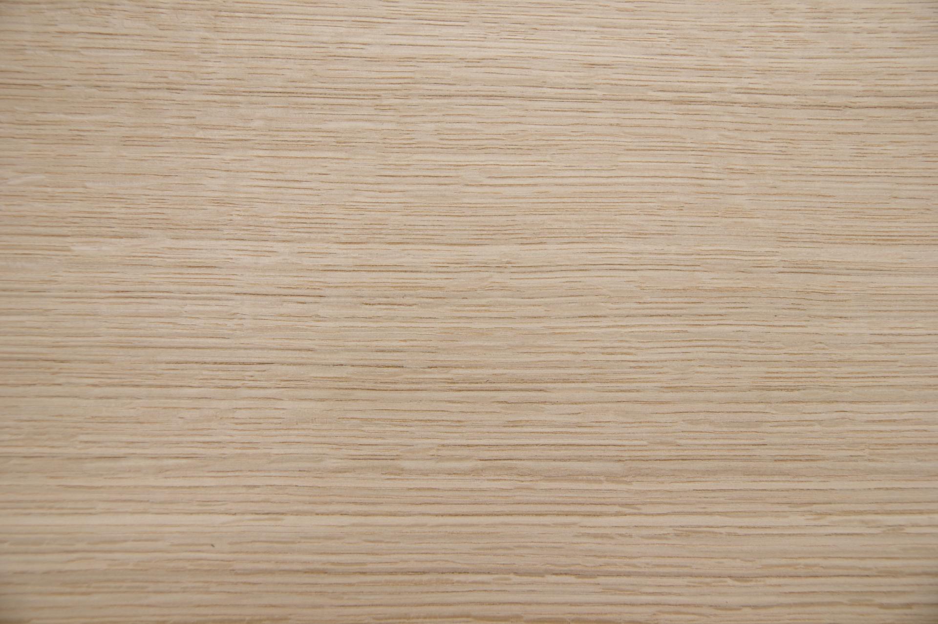 Eiche, europäische -Furnier (0,9mm) - 6,18m² (16Stk. x 184cm x 21cm)