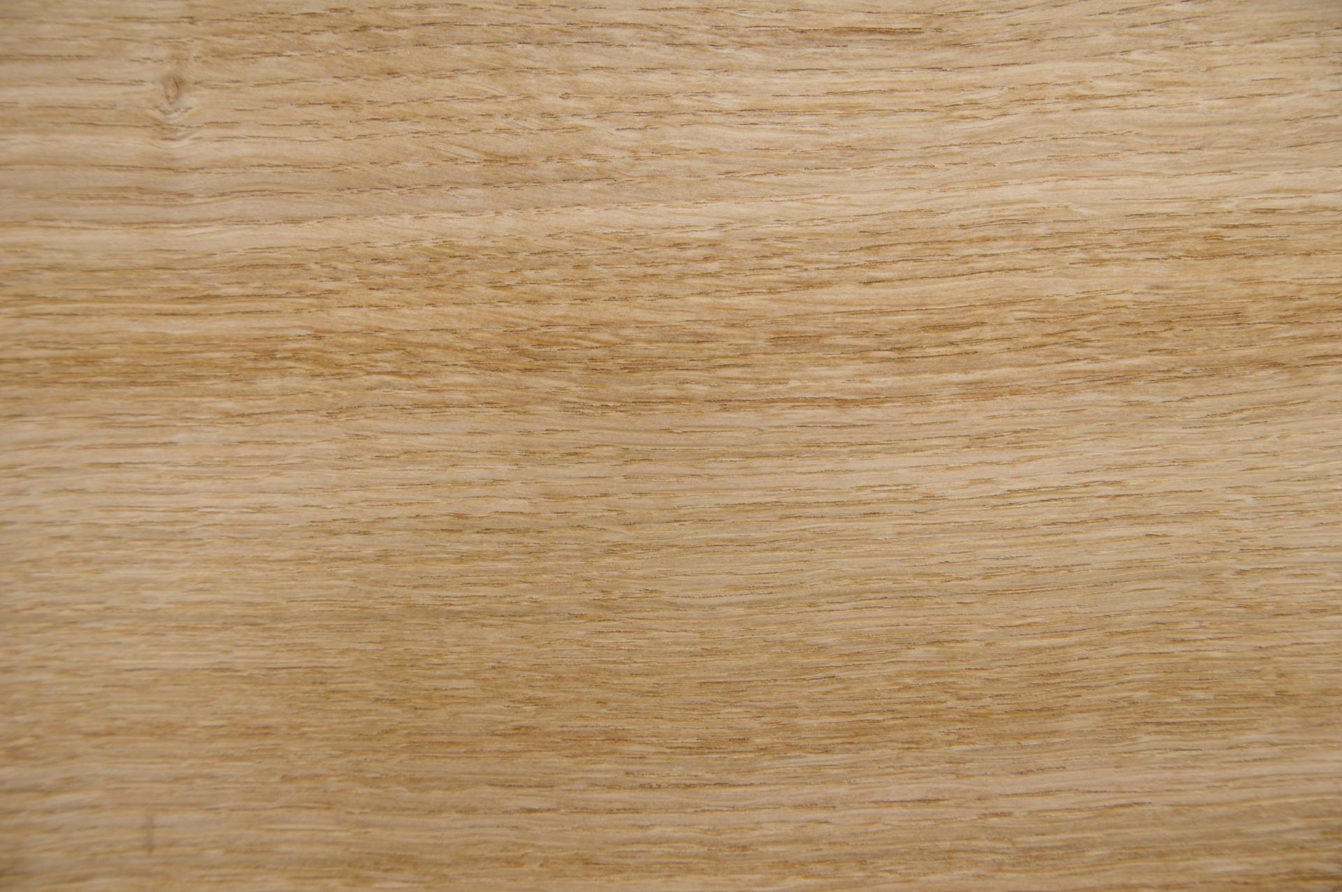 European Oak, - veneer (2,2mm) - 1,25m² (6pcs. x 116cm x 18cm)