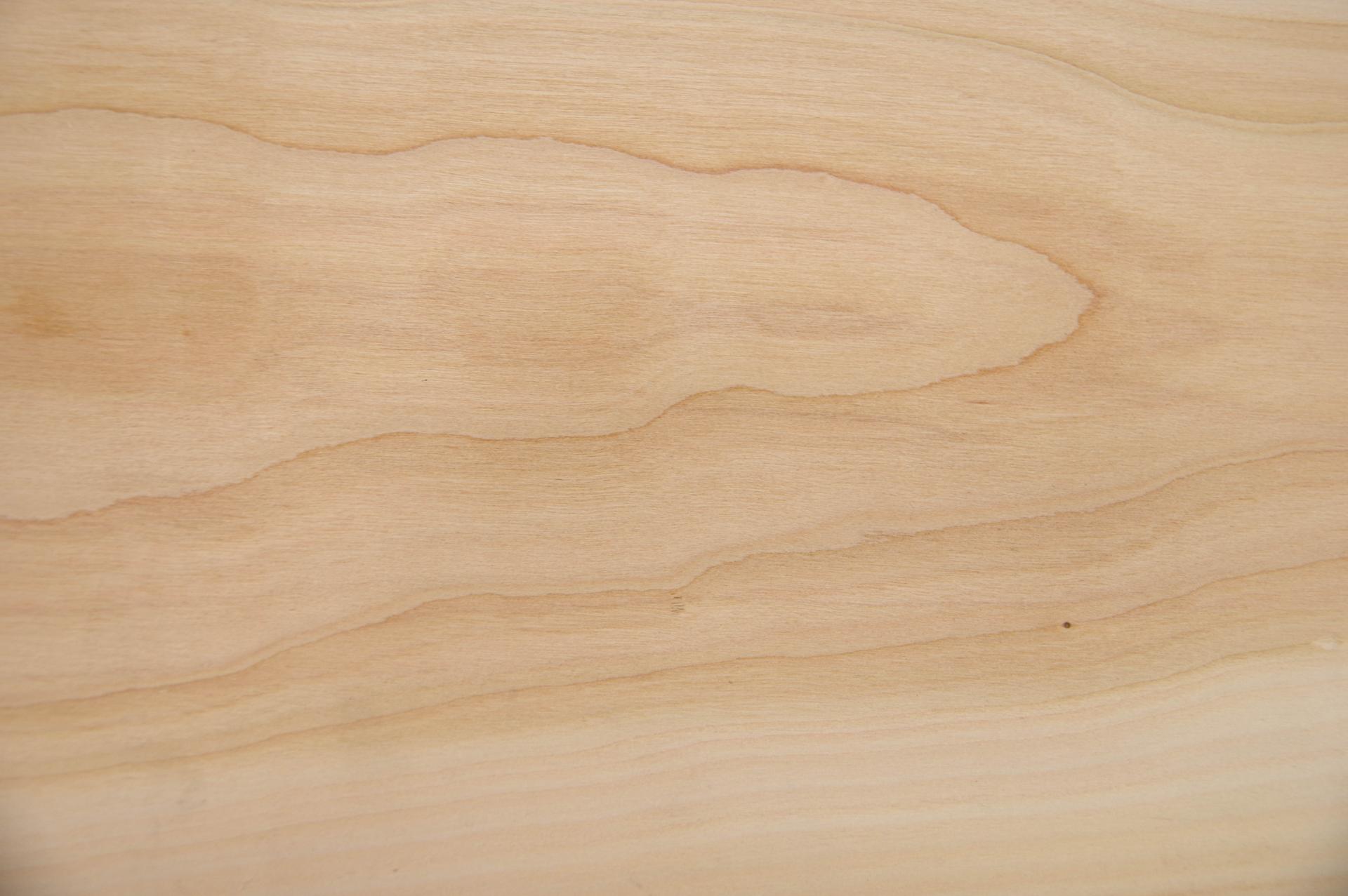 European Cherry, - veneer (2,4mm) - 0,41m² (4pcs. x 51cm x 20cm)