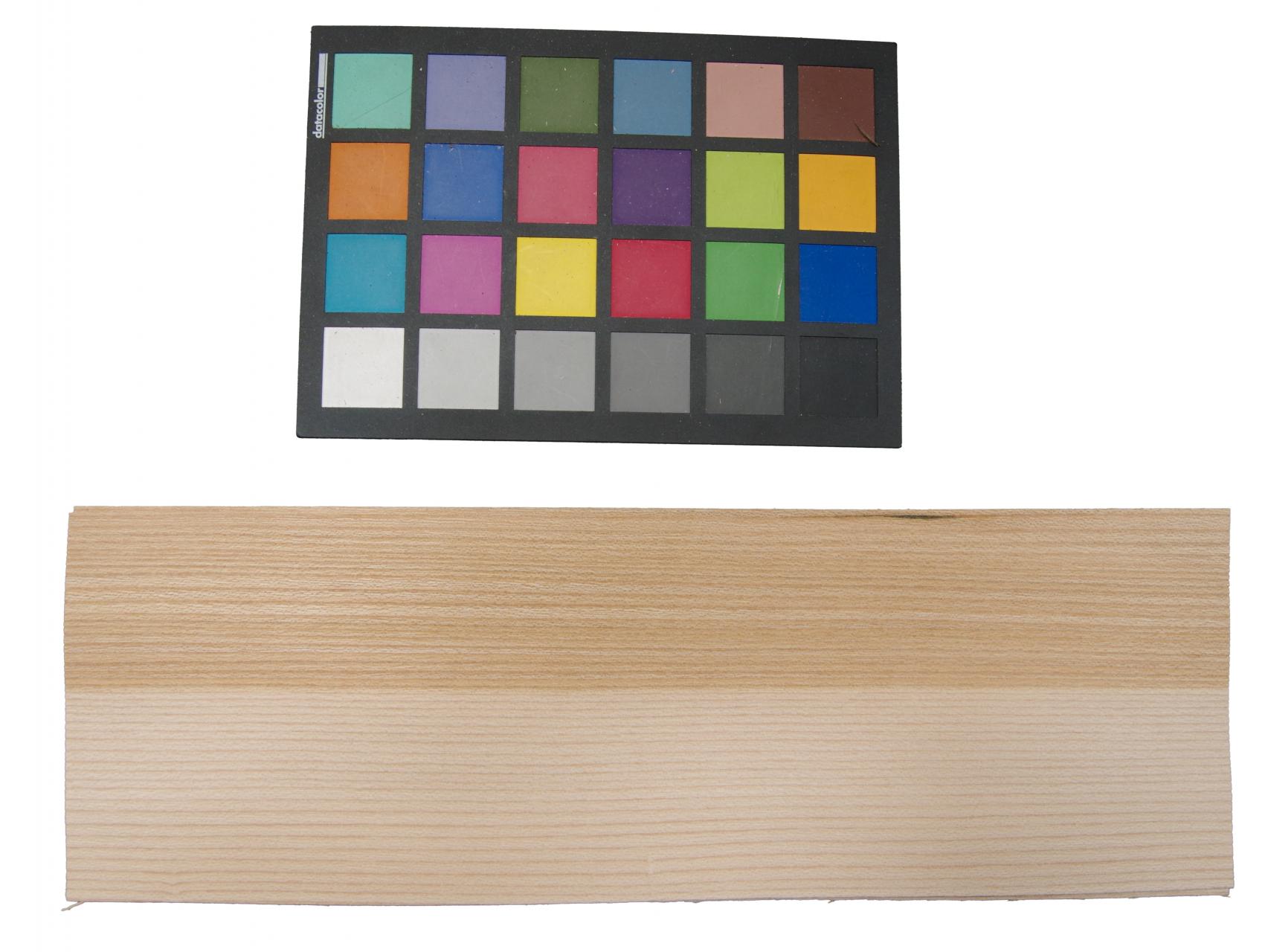 Rüster (Ulme) -Furnier (0,6mm) - 0,44m² (10Stk. x 37cm x 12cm)