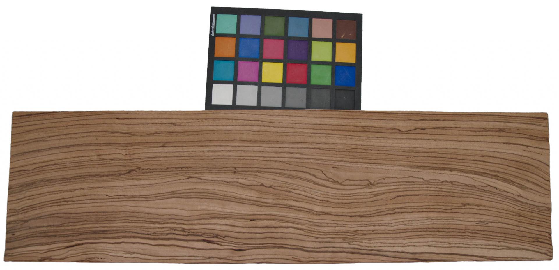 Zebrano -Furnier (0,6mm) - 2,65m² (22Stk. x 67cm x 18cm)