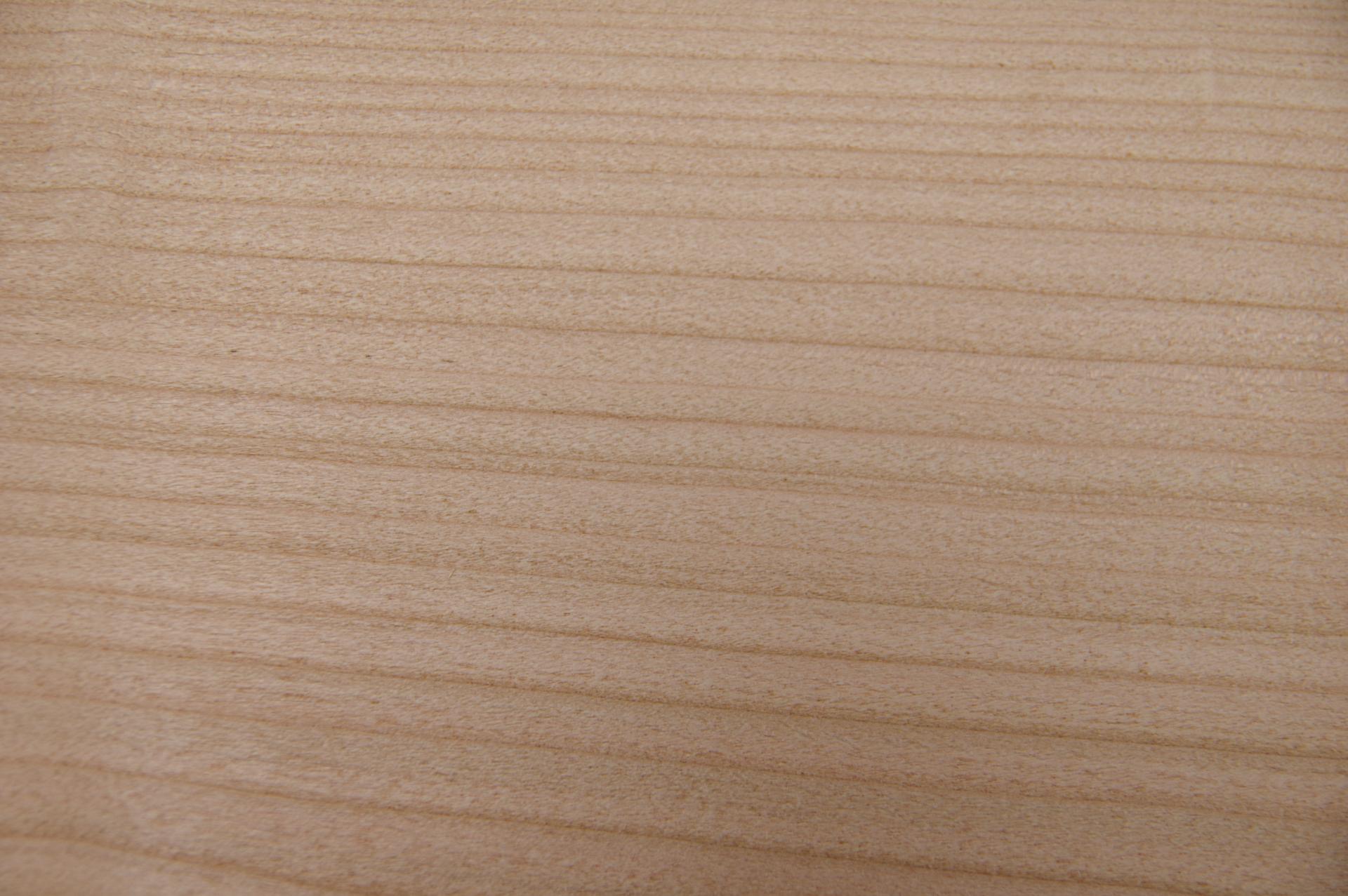 European Cherry, - veneer (1,4mm) - 0,14m² (11pcs. x 13cm x 9,5cm)