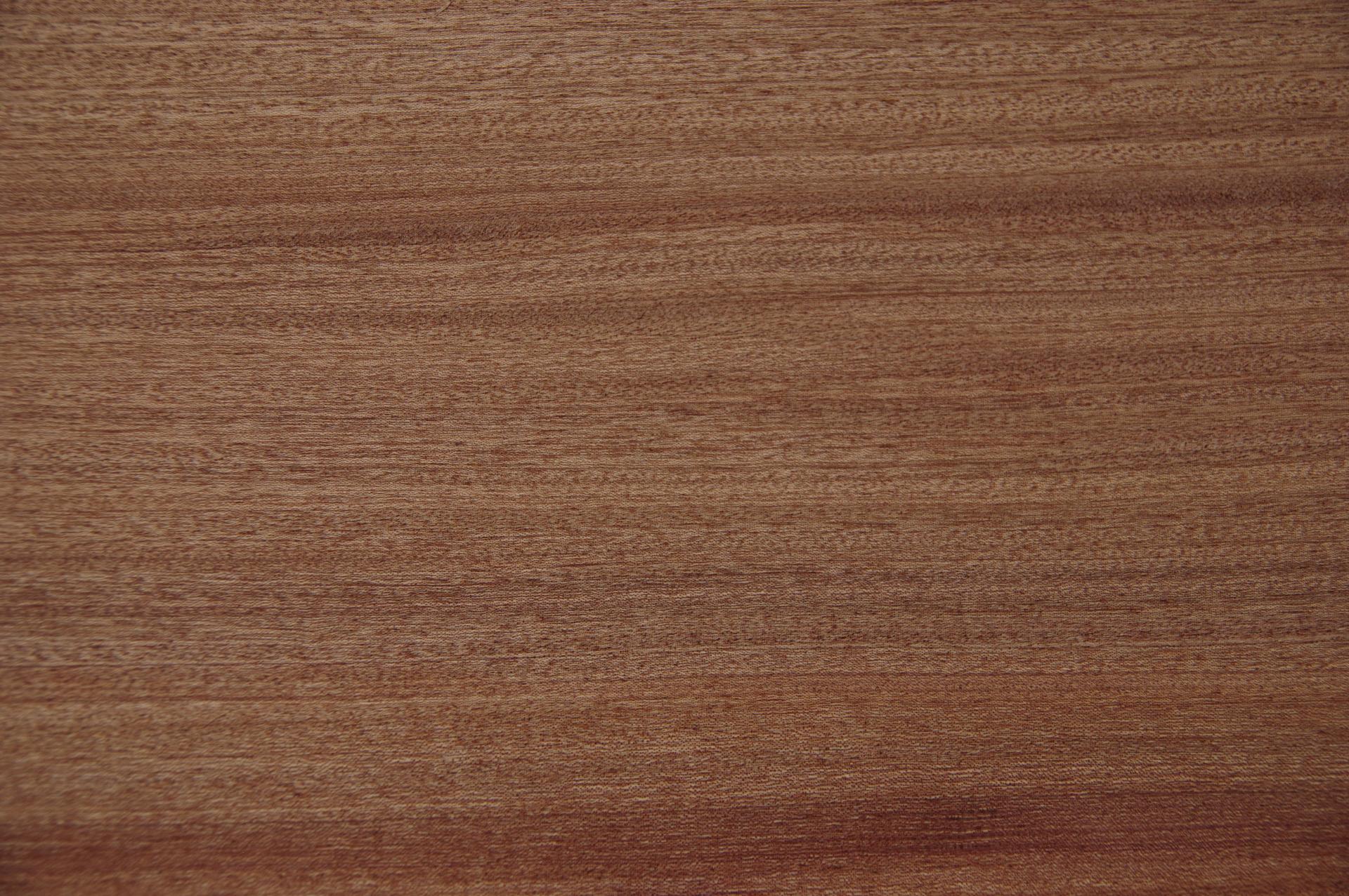 Mahagoni Sapeli -Furnier (2,4mm) - 1,67m² (8Stk. x 110cm x 19cm)