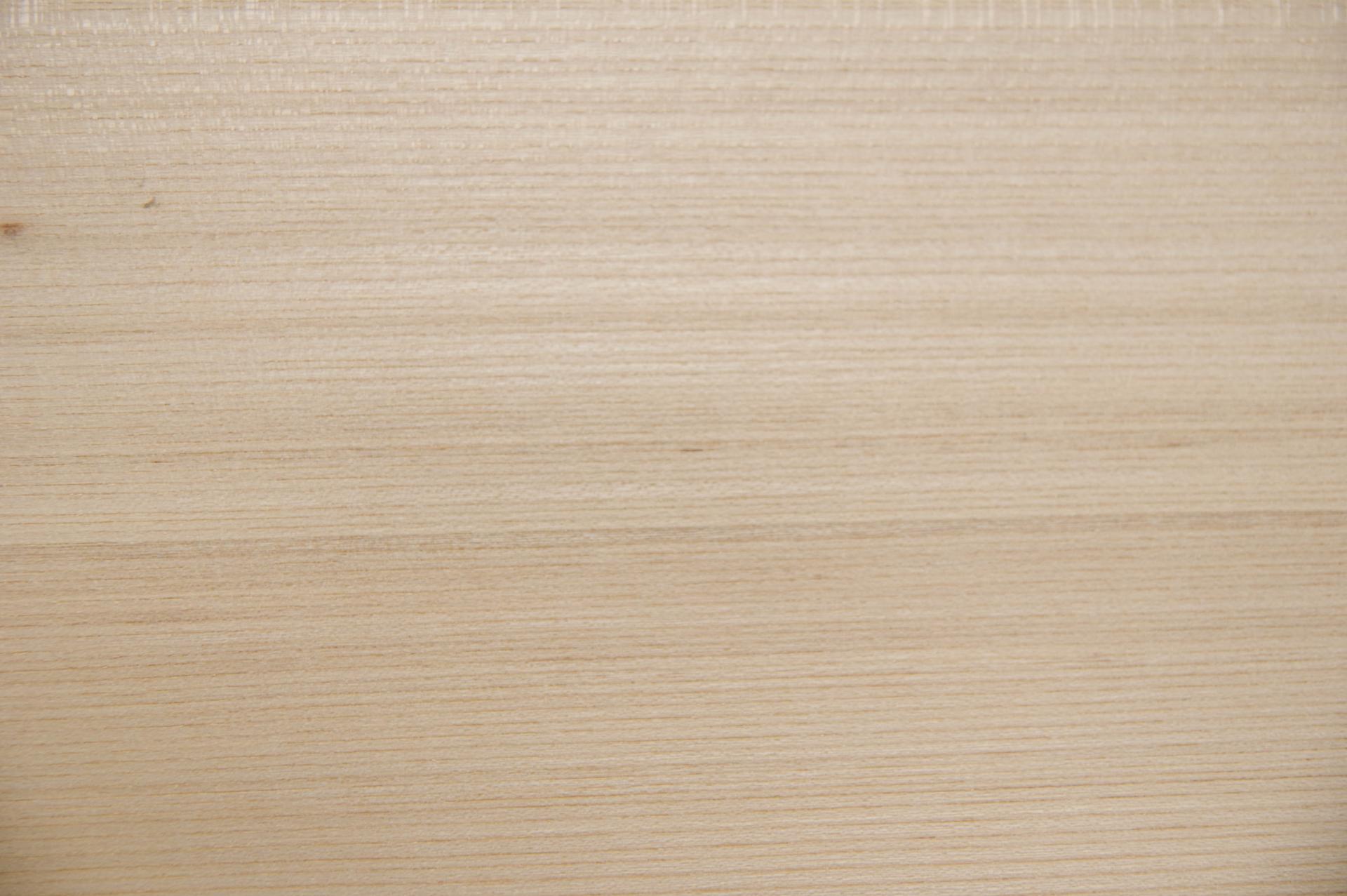Rüster, amerikanische -Furnier (0,6mm) - 1,99m² (18Stk. x 79cm x 14cm)