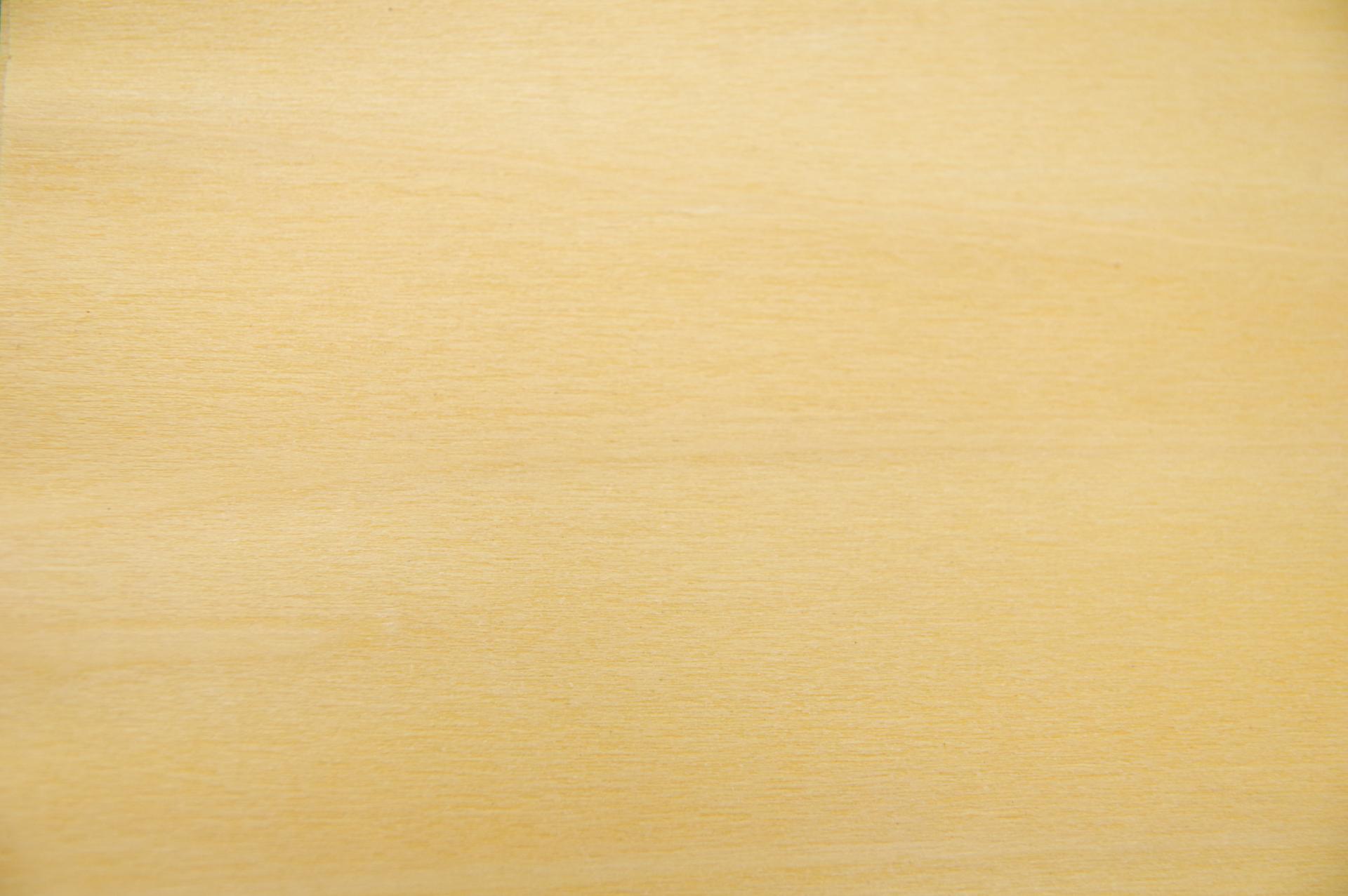 Tulipier, gelb gefärbtes -Furnier (0,6mm) - 0,11m² (9Stk. x 13cm x 9cm)