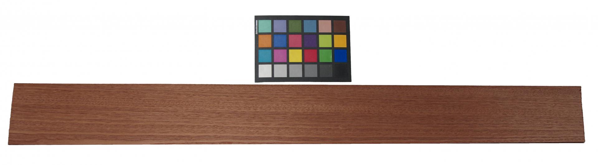 Mahagoni Sapeli -Furnier (0,6mm) - 3,67m² (28Stk. x 114cm x 11,5cm)