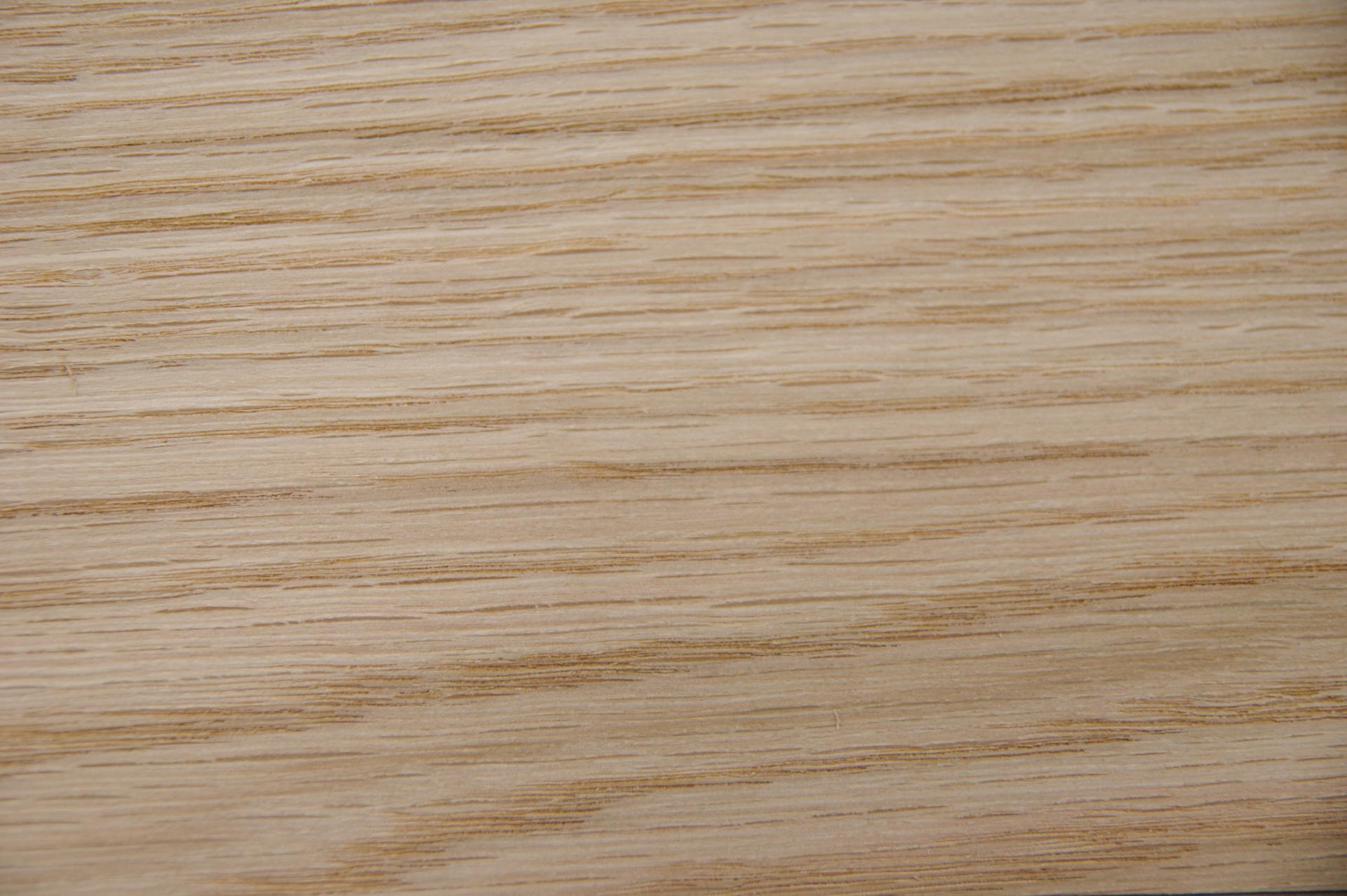 Eiche, europäische -Furnier (0,9mm) - 1,22m² (16Stk. x 90cm x 8,5cm)