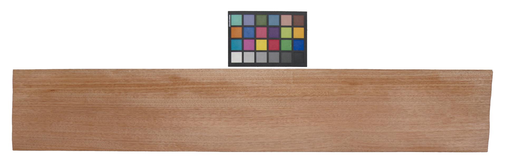 Gabun-Mahagoni, Okoumé -Furnier (0,6mm) - 6,61m² (28Stk. x 118cm x 20cm)