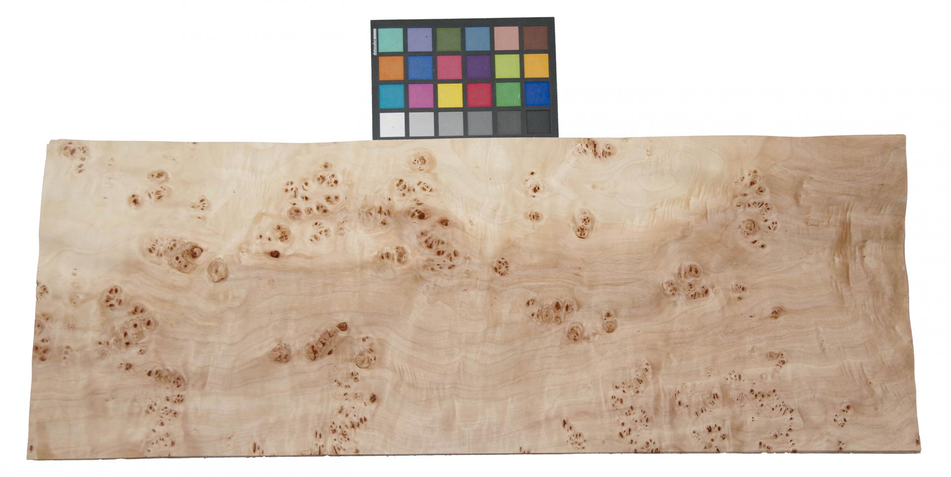 Mapa Burl, - veneer (0,6mm) - 6,48m² (23pcs. x 88cm x 32cm)