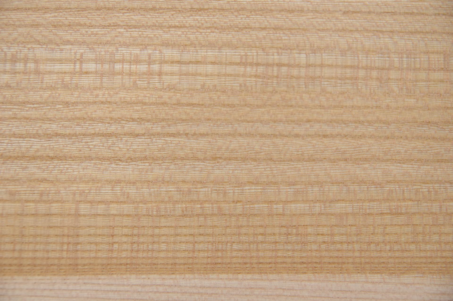 Rüster (Ulme) -Furnier (0,6mm) - 0,71m² (24Stk. x 27cm x 11cm)