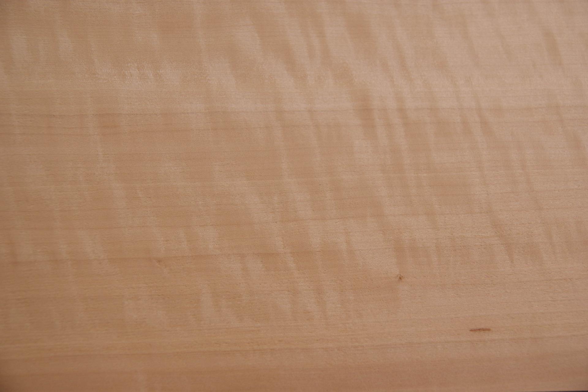 Swiss Pear, - veneer (0,6mm) - 5,15m² (17pcs. x 173cm x 17,5cm)