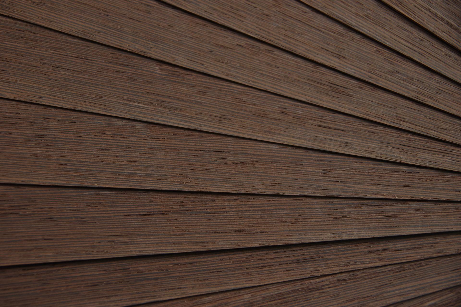 Wenge -Furnier (1,4mm) - 0,26m² (12Stk. x 39cm x 5,5cm)