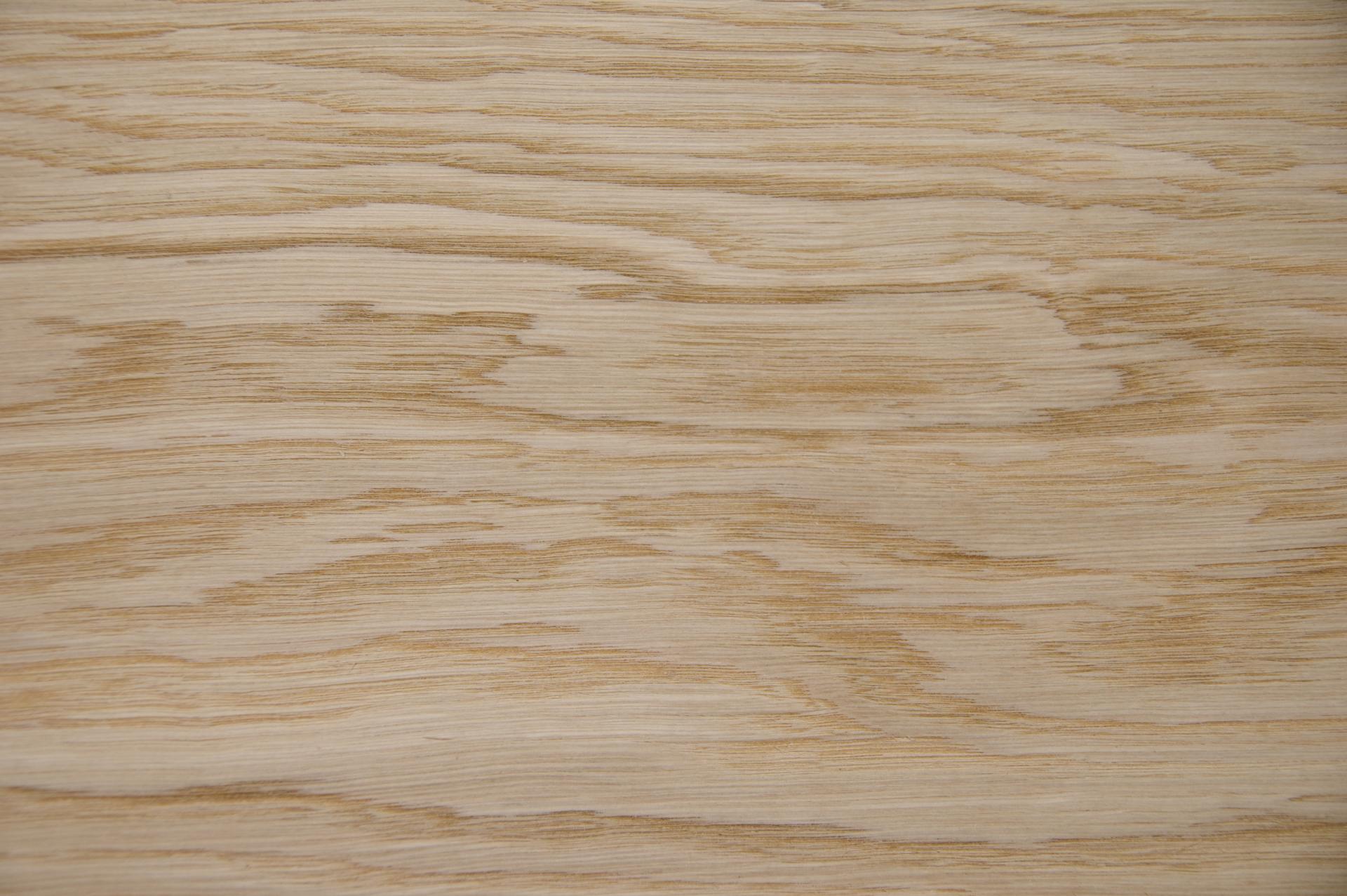 Eiche, europäische -Furnier (0,6mm) - 3,54m² (24Stk. x 82cm x 18cm)