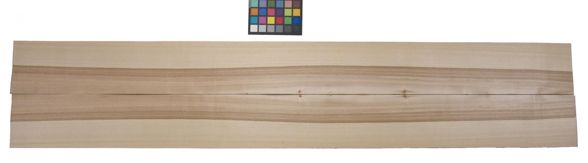 Olive Ash, - veneer (0,6mm) - 6,01m² (16pcs. x 203cm x 18,5cm)