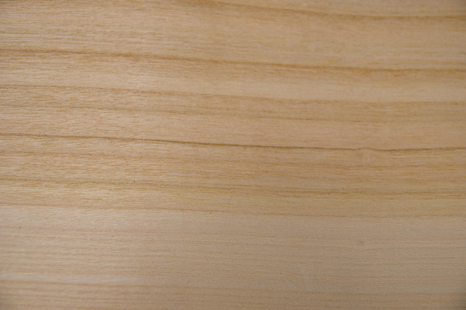 Kirschbaum, europäischer -Furnier (2,5mm) - 0,08m² (6Stk. x 11cm x 12cm)