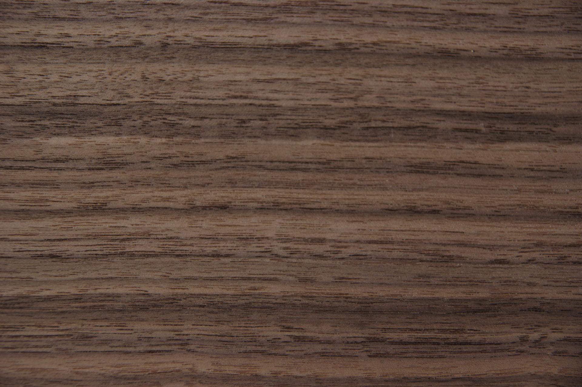 Nussbaum, amerikanischer -Furnier (1,4mm) - 1,83m² (12Stk. x 117cm x 13cm)