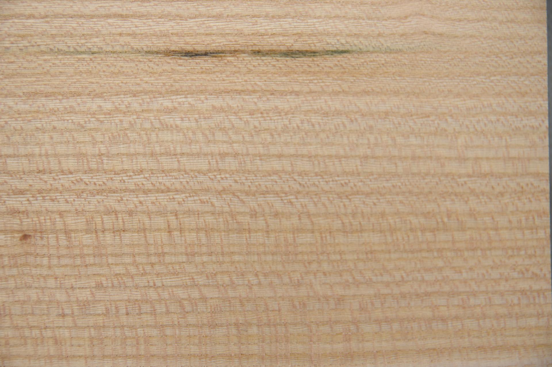 Rüster (Ulme) -Furnier (0,6mm) - 0,58m² (24Stk. x 16cm x 15cm)