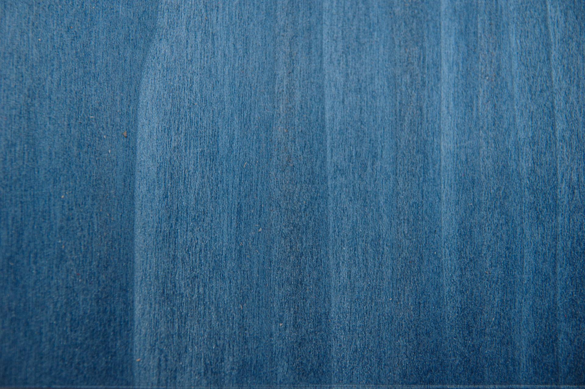 Tulipier, blau gefärbtes -Furnier (0,6mm) - 0,17m² (17Stk. x 8,5cm x 12cm)