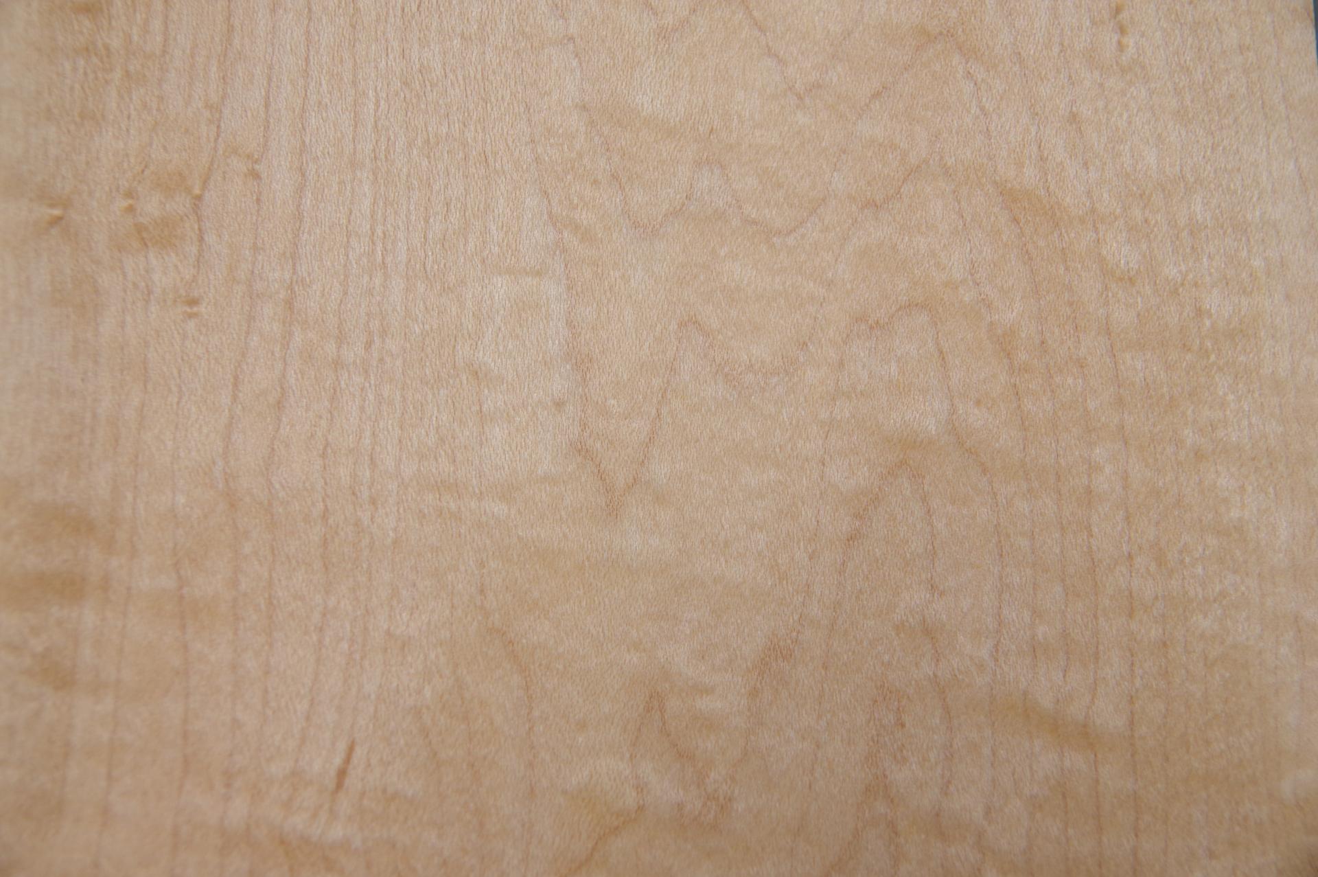 Vogelaugenahorn -Furnier (0,6mm) - 0,14m² (9Stk. x 11cm x 14,5cm)