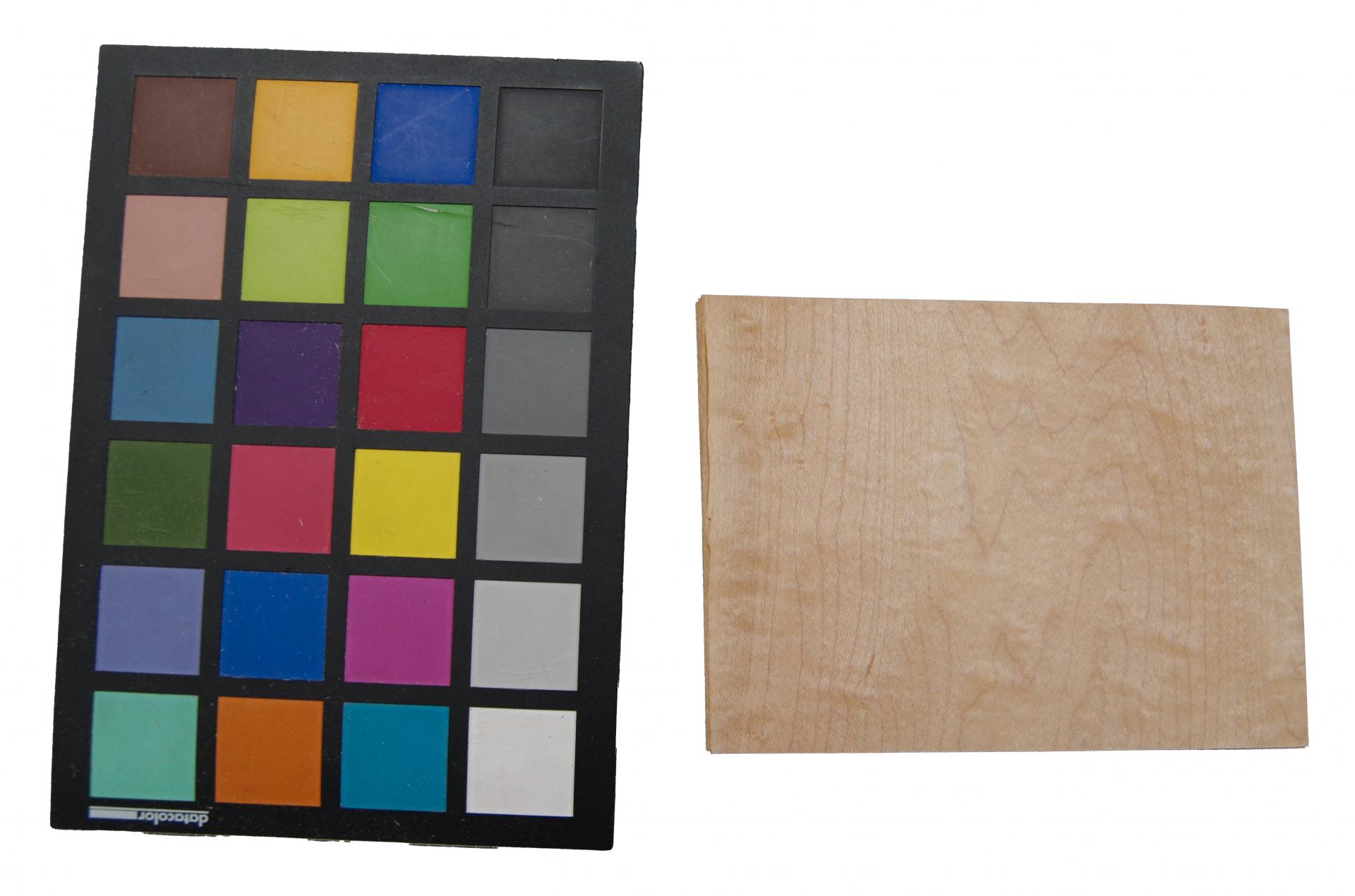 Vogelaugenahorn -Furnier (0,6mm) - 0,14m² (9Stk. x 11cm x 14,5cm)